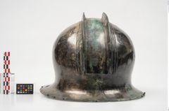 Foto von Bronzedoppelkammhelm (NHMW-PRAE-024469)